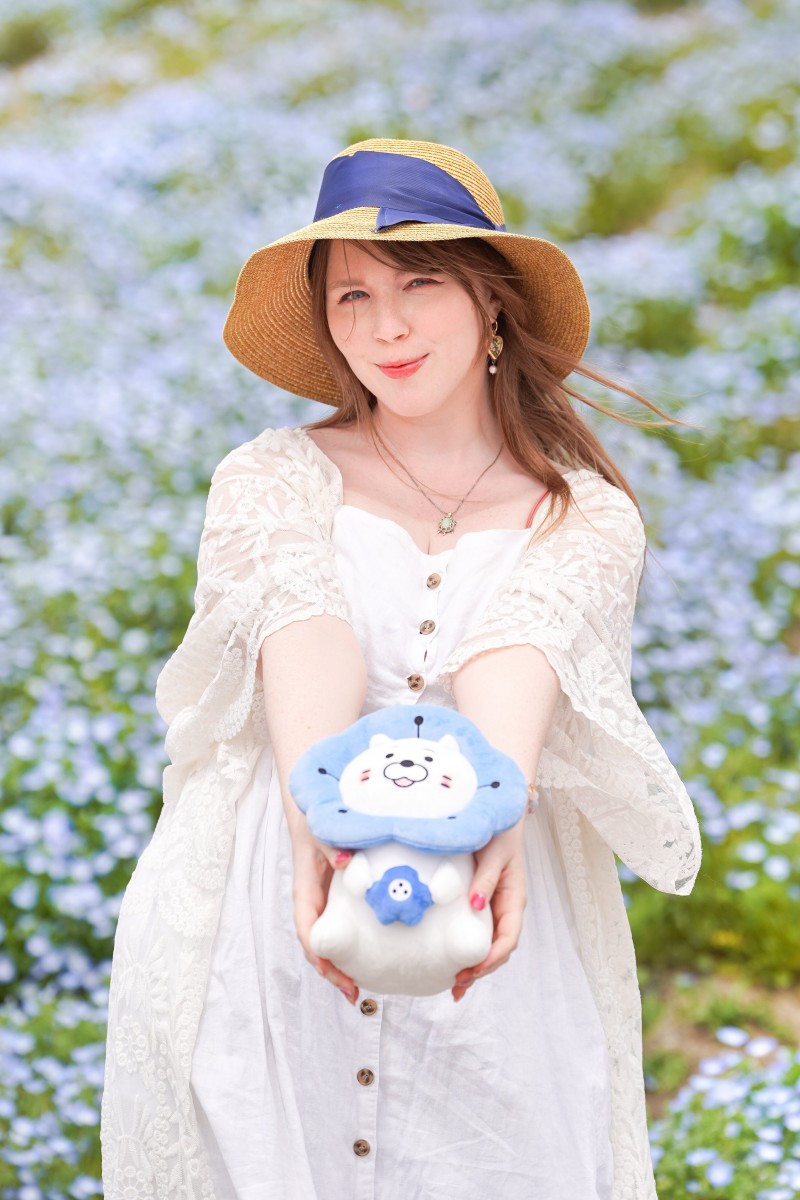 台湾片商干得好!曾来过成人展的洋妞要下马给大家看粉鲍了!